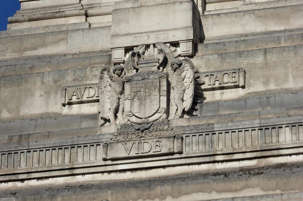 Image of Crest on Freemasons Hall London