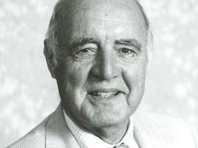 Image of Dr Courtenay Phillips (H 38)