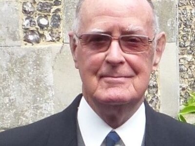 Image of Ian Tennent (B 44)