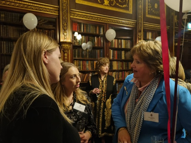 Young and old Haileybury girls meet at party