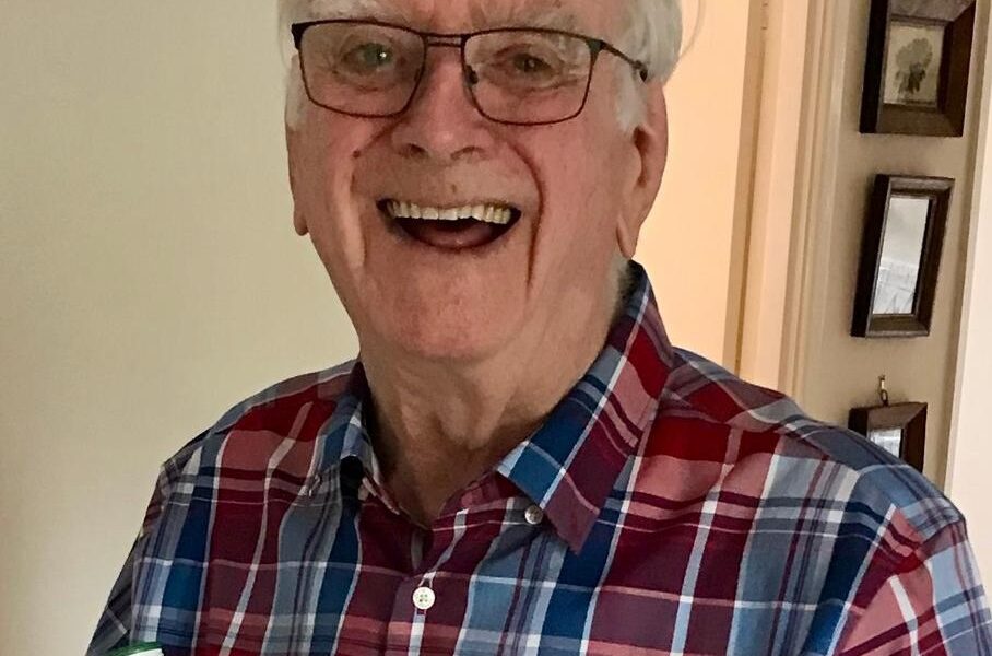 Robert McGuire (M 48)