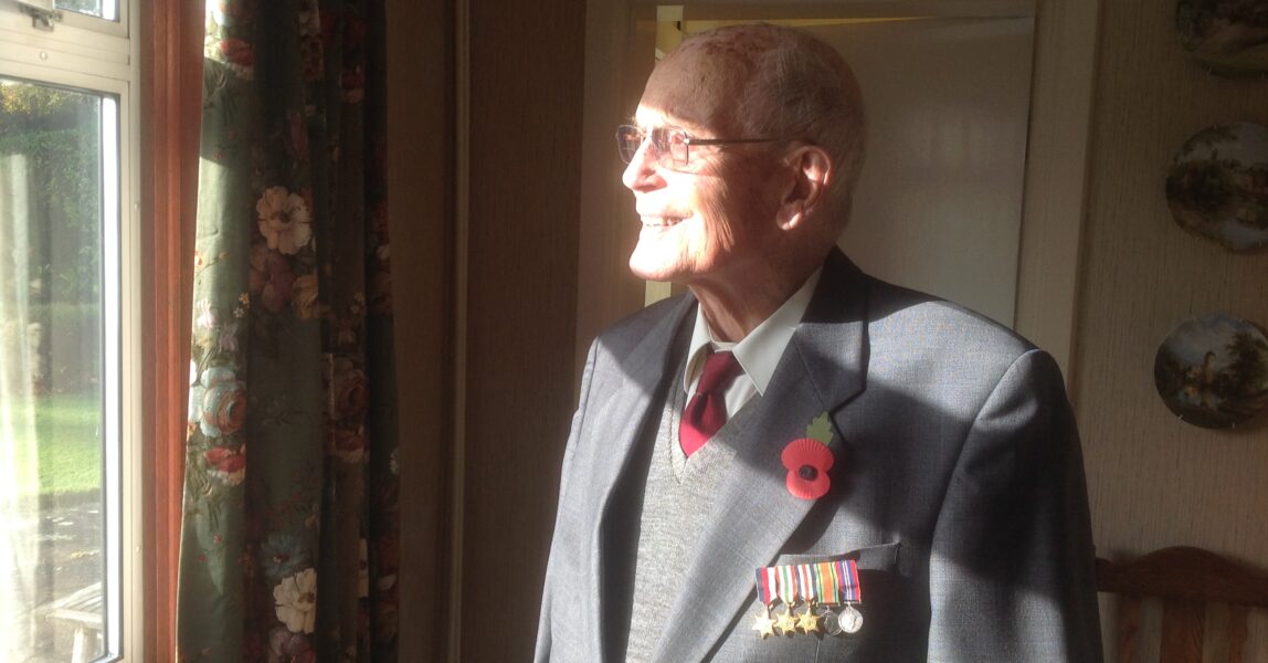 Derek de Rivaz (B 50)