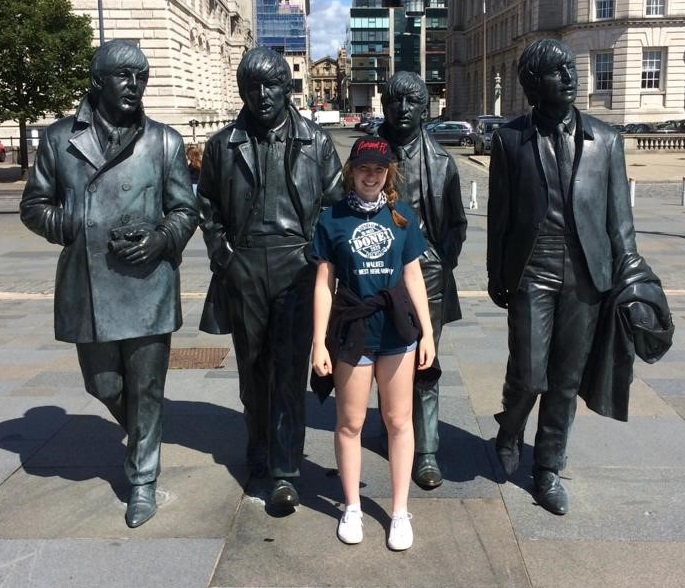 Ellie Owen at statue of Beatles